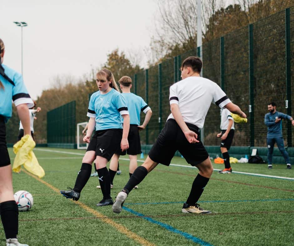 Students at Laurus Ryecroft Sixth Form will be coached in City’s world-renowned playing style that has achieved global success and will provide unique opportunities for personal athletic development.